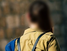 חודשים החיילת התלוננה על כאבים ופריחה, הרופאה התעלמה