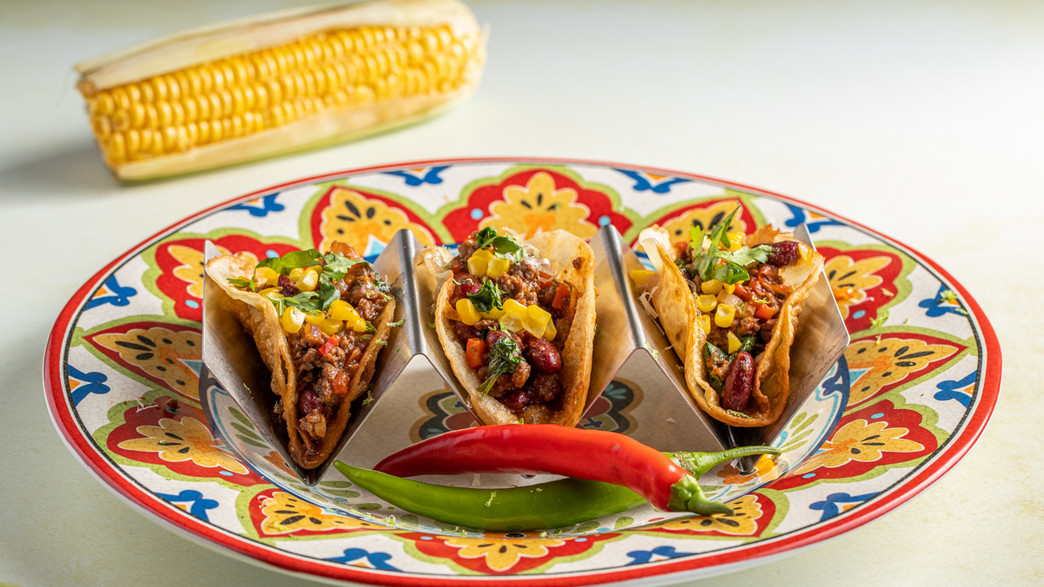 בוריטו צ'ילי קון קרנה - אתי מורד