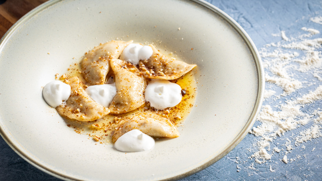 כיסוני קינמון ופקאנים - חיים כהן