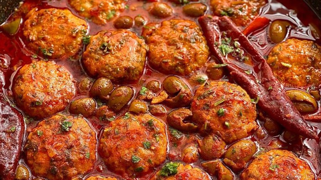 קציצות דג אמנון ברוטב זיתים חריף