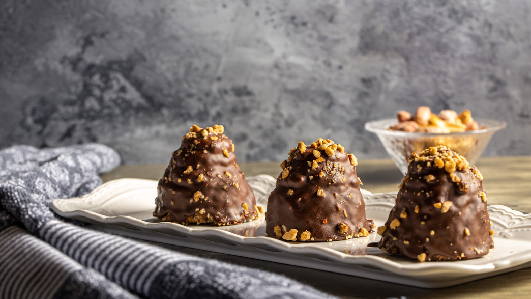 קרמבו בוטנים - חיים כהן, תאיר מורדוך ומיטל רייכל