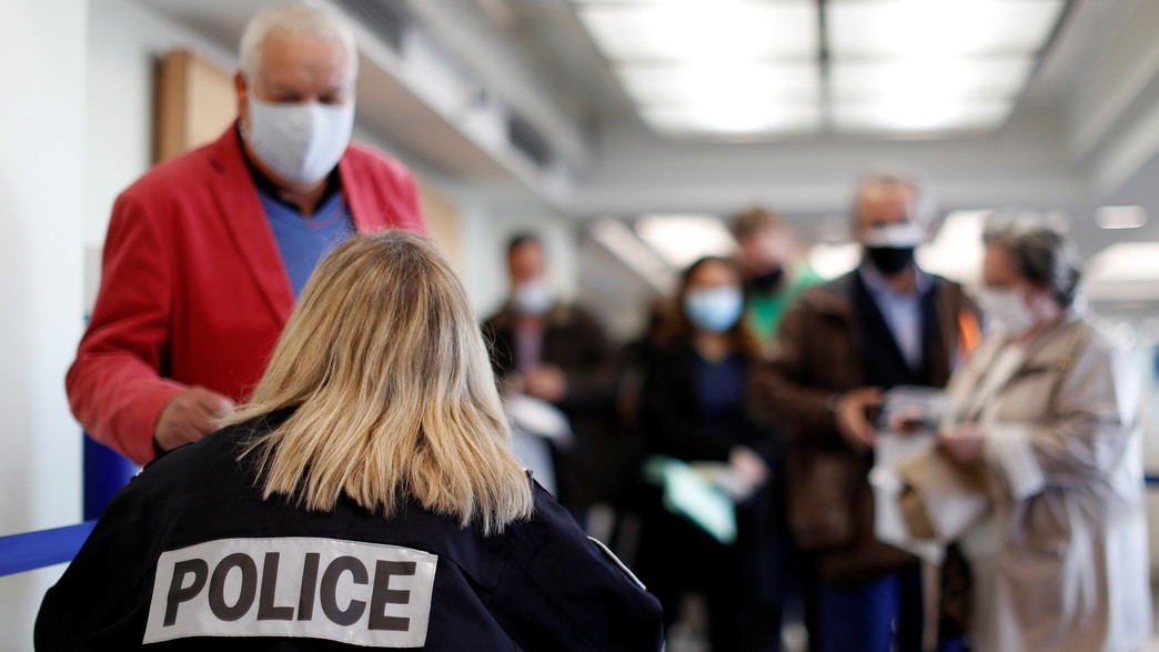 מעבר גבול בניס, צרפת