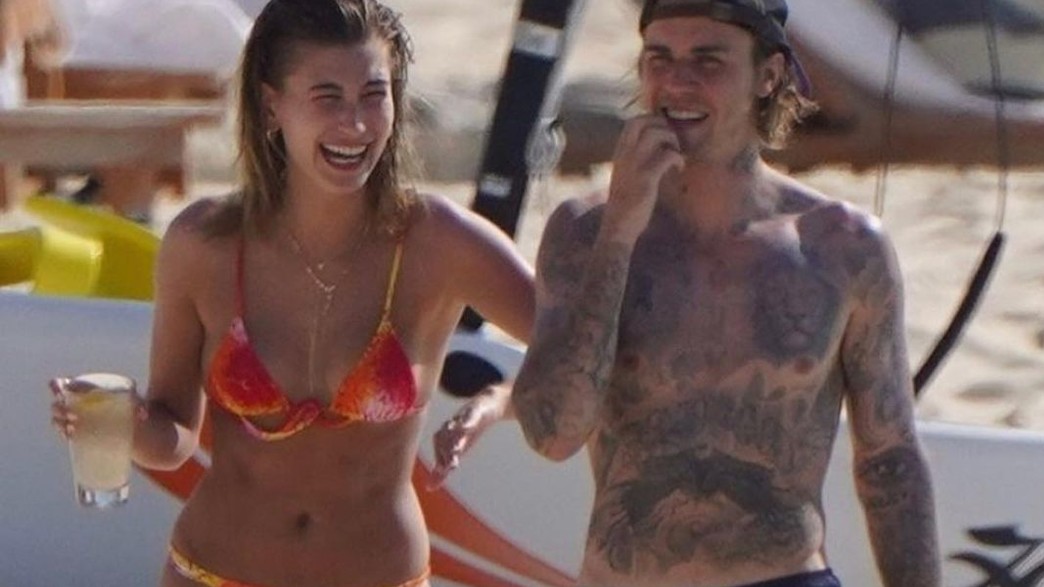 היילי בולדווין ג'סטין ביבר פפראצי