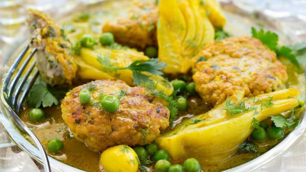 קציצות עוף עם שומר ואפונה קציצות עוף עם שומר ואפונה