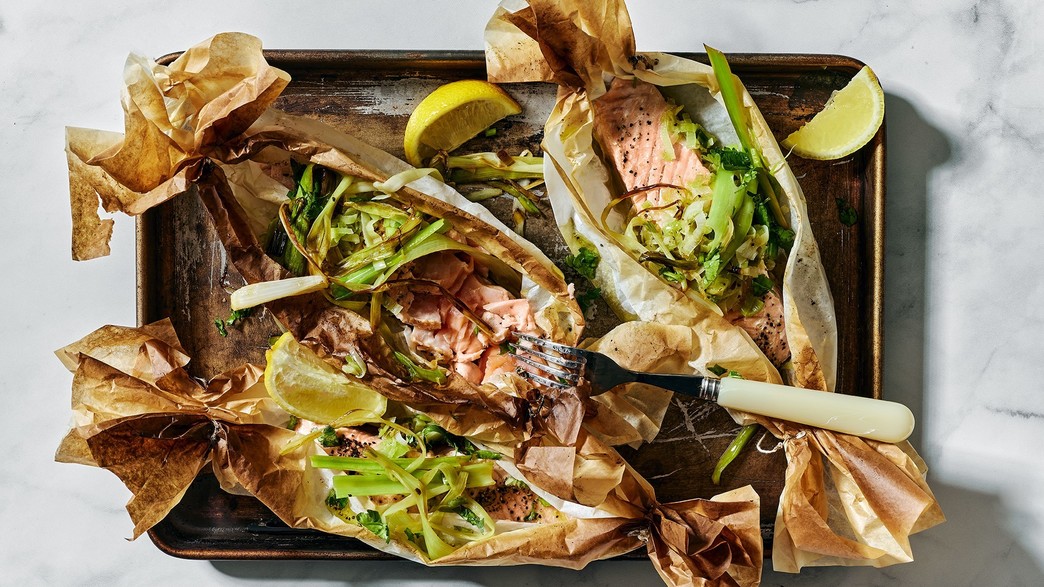 סלמון צלוי עם כרישה