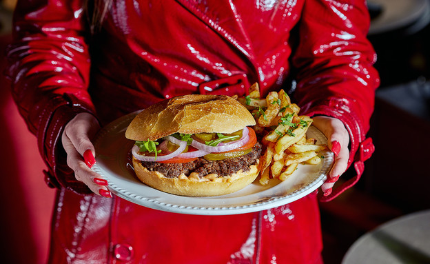 מזללת 300 תל אביב המבורגר  (צילום: שי נייבורג,  יח"צ)