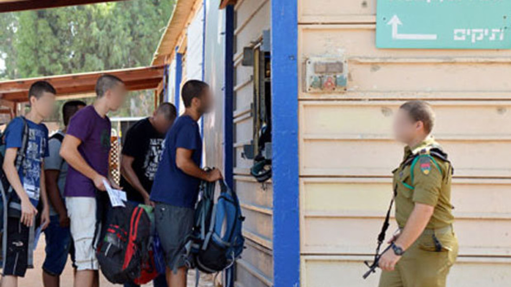 כיצד משפיע קיצור השירות לבנים? כיצד משפיע קיצור השירות לבנים?