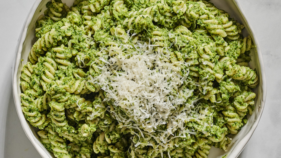 פסטה אביבית ירוקה (צילום: אמיר מנחם)