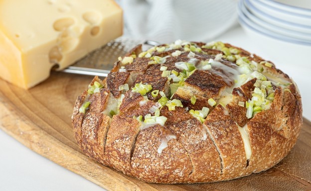 לחם גבינות אפוי (צילום: איתן וכסמן, אוכל, אירוח, אהבה)