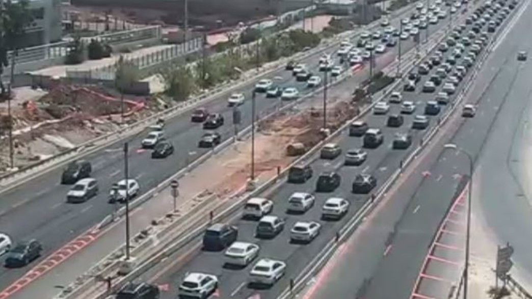 כביש 4, פקקים ביום העצמאות