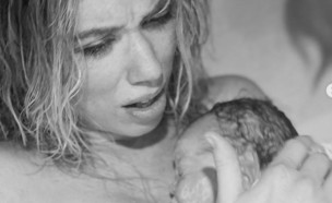 לורה קלרי יולדת (צילום: lauraclery, instagram)