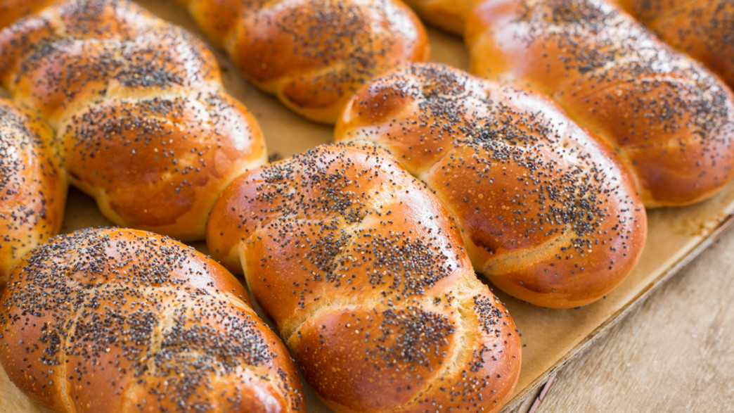 לחמניות שמונה מצופות פרג 