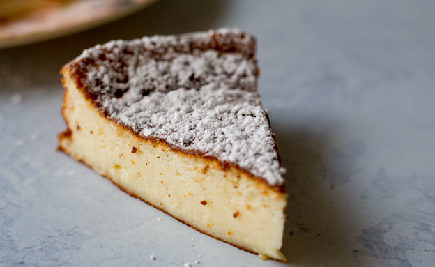 עוגת יוגורט לימון - פרוסה