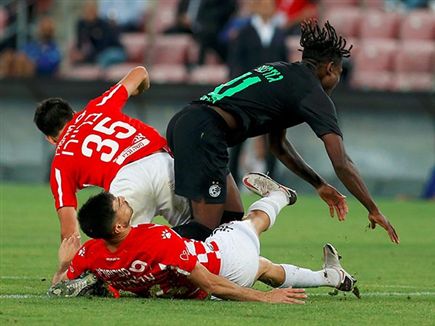 היה חם הערב בטרנר (אלן שיבר)