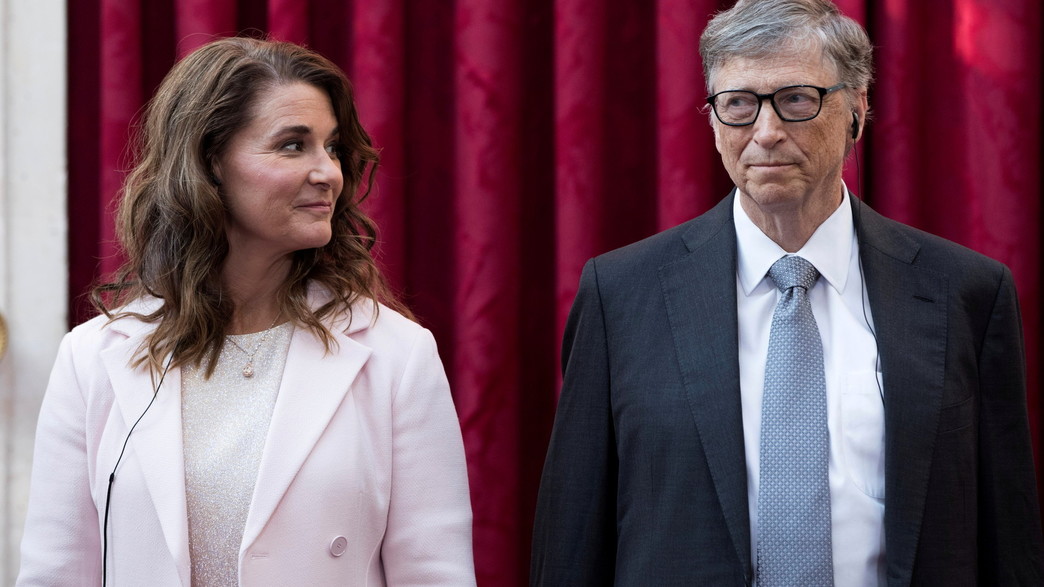 ביל ומלינדה גייטס. הודיעו על פרידה אחרי 27 שנות נישואים ביל ומלינדה גייטס. הודיעו על פרידה אחרי 27 שנות נישואים