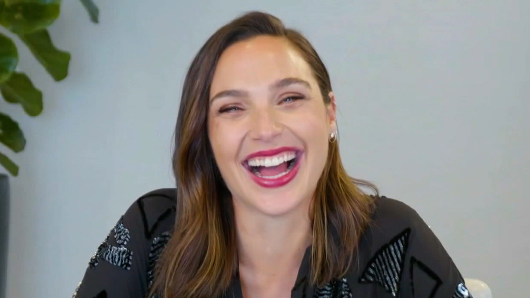 גל גדות מתארחת אצל המנחה קונאן אוברייאן