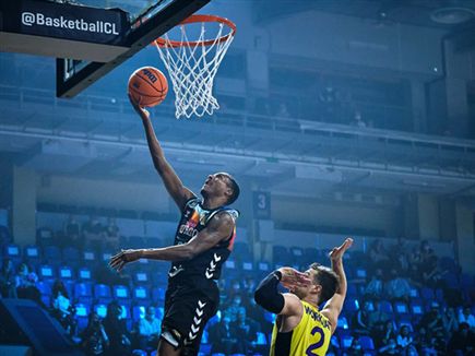 הריצה ברבע השלישי הכריעה (FIBA)