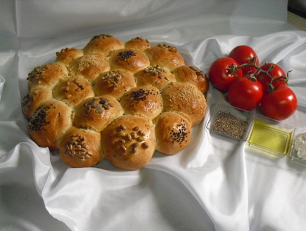 לחם מסיבות יווני (צילום: אביבה פיבקו, mako אוכל)
