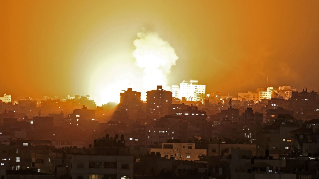 הפצצות צה"ל בעזה - מבצע שומר החומות (צילום:  MAHMUD HAMS, AFP)