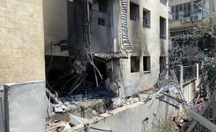 הדירה שנפגעה בגבעתיים, הבוקר (צילום: באדיבות עיריית גבעתיים)