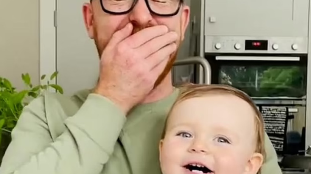 התינוק עם הקול המפתיע התינוק עם הקול המפתיע