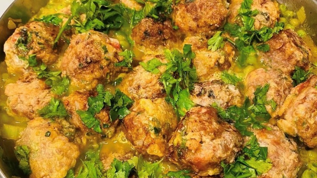 קציצות עם אפונה