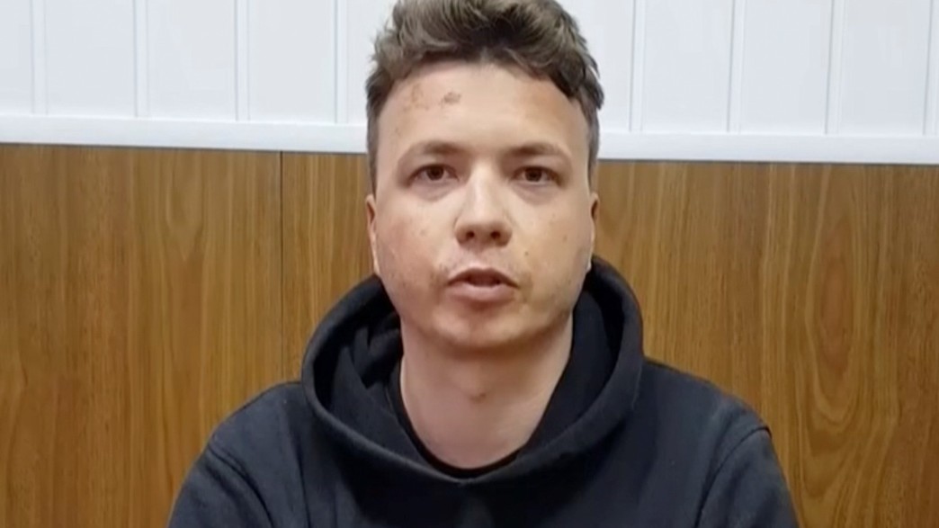 רומאן פרוטסביץ' בבית המשפט בבלארוס