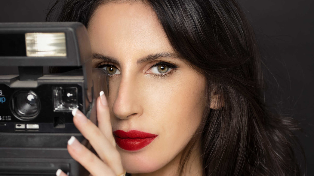 דיקלה ביטון