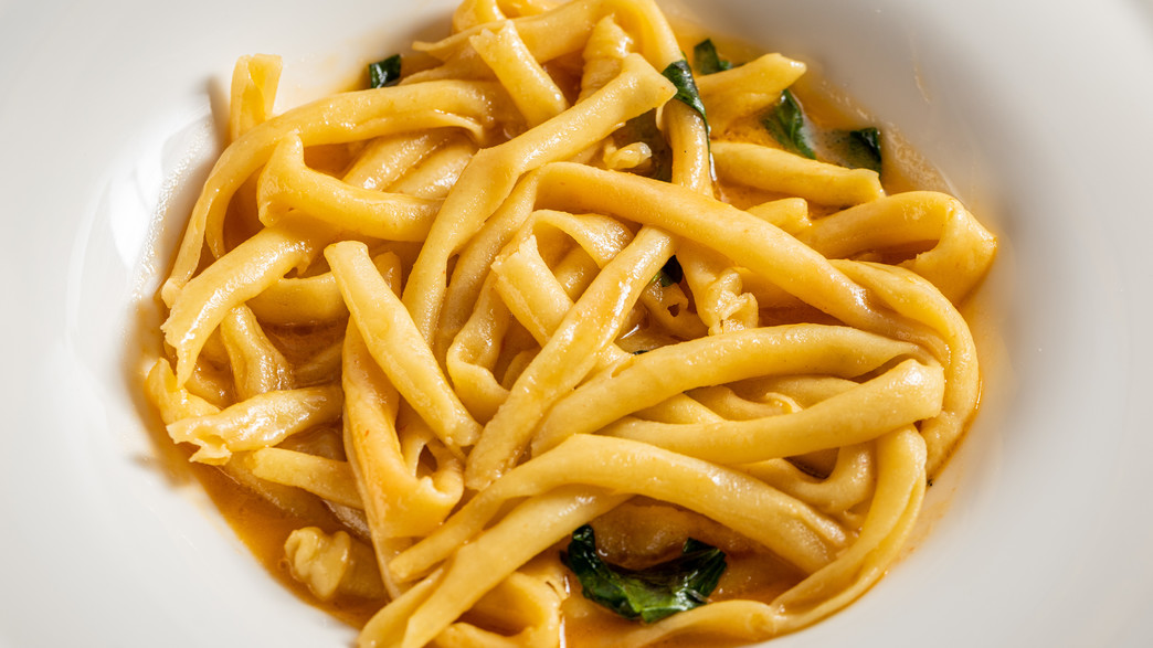 מקרוני דגים ועגבניות צלויות - חופית סרמילי