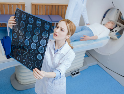 רדיולוגיה, MRI (צילום: Dmytro Zinkevych, Shutterstock)