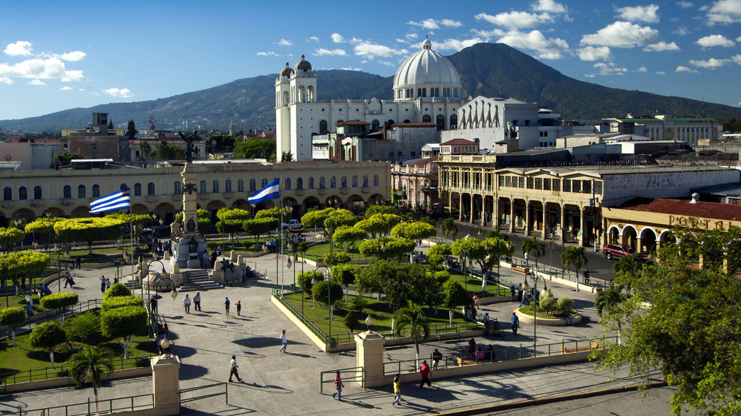 אל סלבדור אל סלבדור