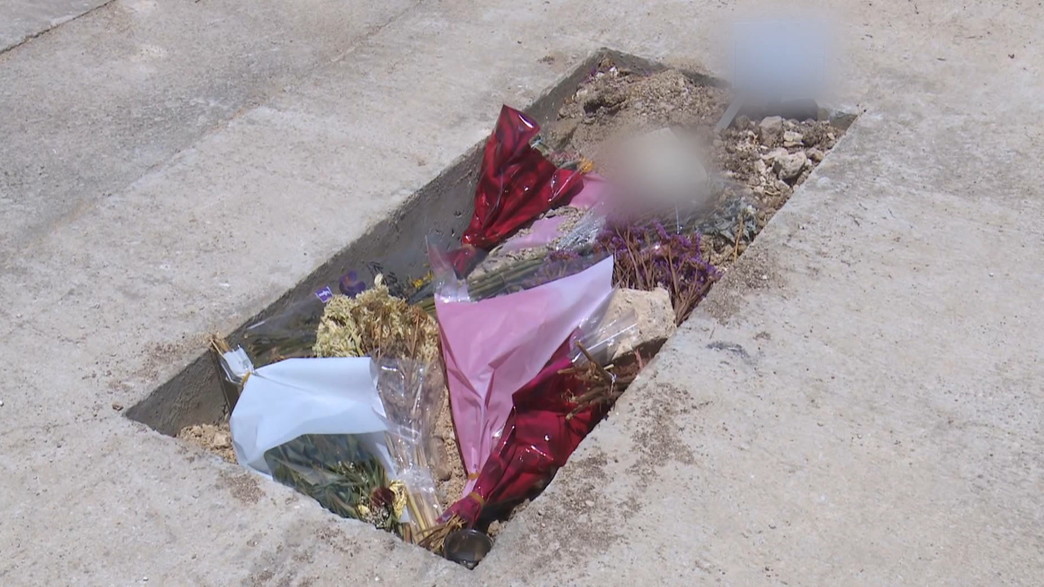 קברו של קצין המודיעין שמת בכלא הצבאי