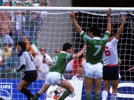 אירלנד צחקה ראשונה ב-1988 (GETTY) (צילום: ספורט 5)