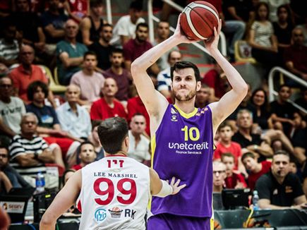 מתכוון להישאר בחולון. פניני (עודד קרני)