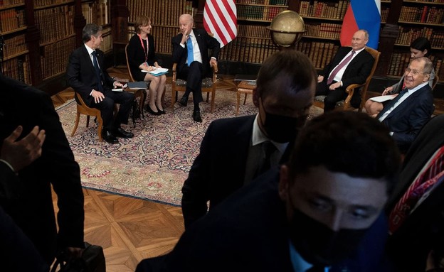 פגישת ביידן ופוטין בז'נבה (צילום: CNN)