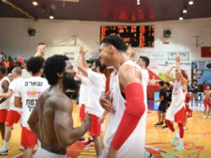 פשוט מרגש. (לימור מלינוף)