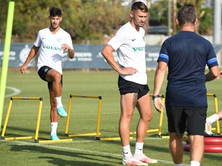 עומר אצילי וסאן מנחם פותחים עונה (האתר הרשמי של מכבי חיפה)