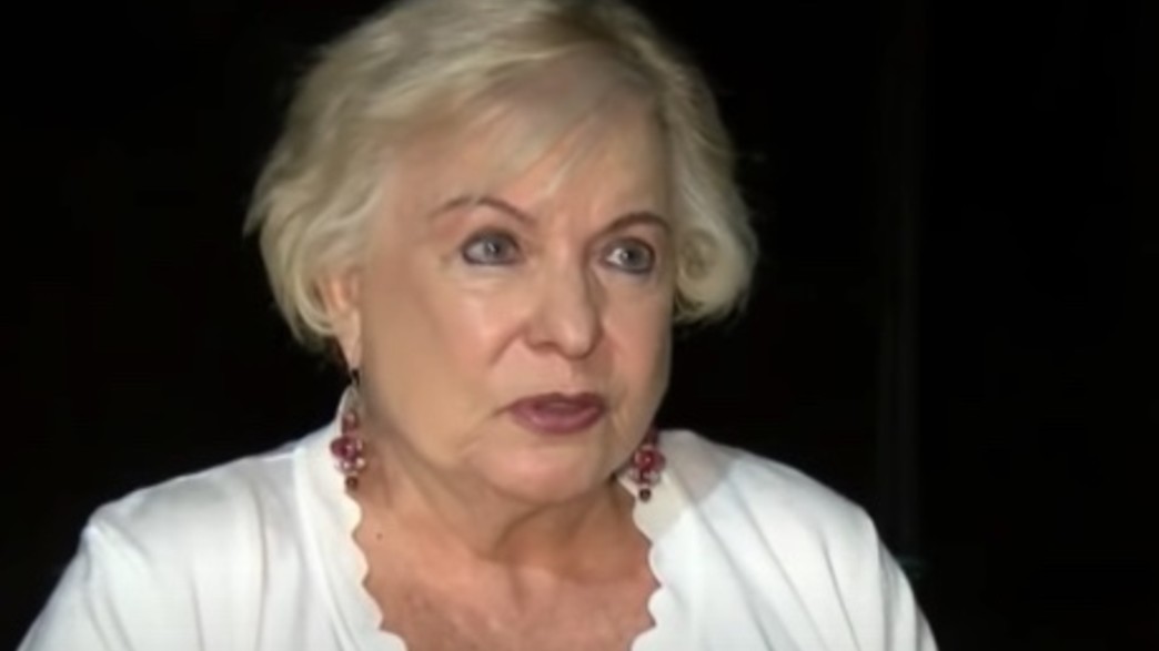 הוציאה 20 דולר וגילתה מיליארד ביתרה הוציאה 20 דולר וגילתה מיליארד ביתרה