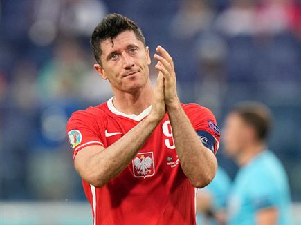 אחד החלוצים הגדולים בעולם יצפה בנוק-אאוט מהבית (getty)