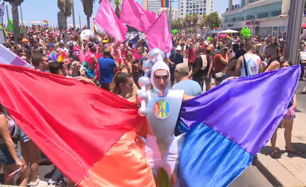 מצעד הגאווה בתל אביב (צילום: רועי קסטרו, החדשות12)