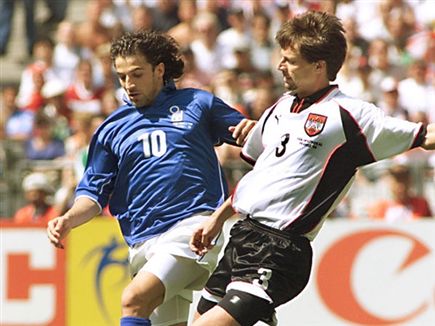 המפגש האחרון בין אוסטריה לאיטליה בטורניר גדול, 1998 (getty) (צילום: ספורט 5)