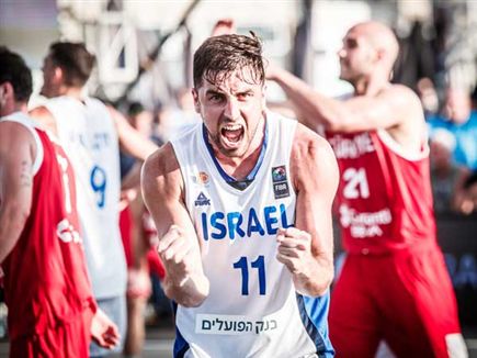 ארבעה משחקים, ארבעה ניצחונות (צילום: איגוד הכדורסל)