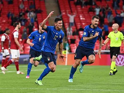 גם הכניסה של פסינה תרמה (GETTY)