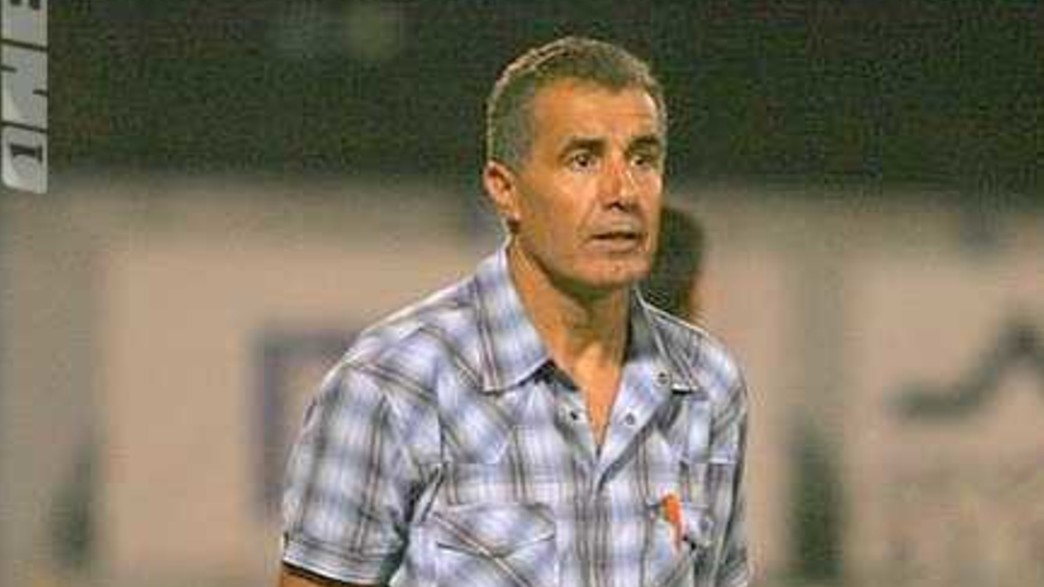 ויקי פרץ. סיים את תפקידו