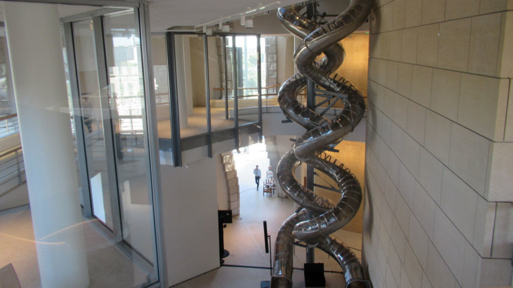 Luma ארל, פרנק גרי Luma ארל, פרנק גרי