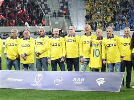 חלק מאחת הקבוצות הגדולות בכדורגל הישראלי (דני מרון) (צילום: ספורט 5)