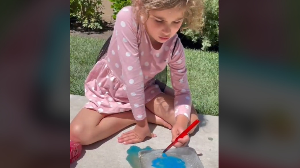 ציור על קרח ציור על קרח