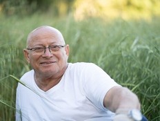 אפרים ארנון