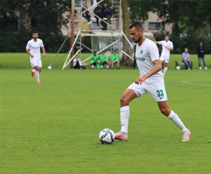 מאור לוי. עלה מהספסל, סחט פנדל וגם בישל  (צילום: באדיבות האתר הרשמי - מכבי חיפה)