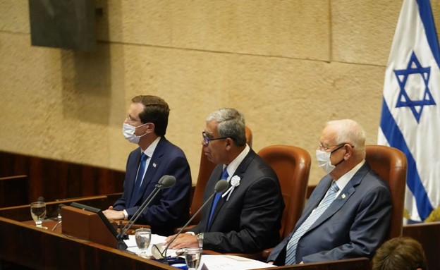 יצחק הרצוג, יושב ראש הכנסת מיקי לוי והנשיא ריבלין  (צילום: נועם מושקוביץ, דוברות הכנסת)